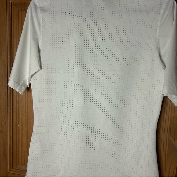 Nike Pro Hyper Cool White Fitted Short Sleeve T-Shirt - Picture 5 of 7
